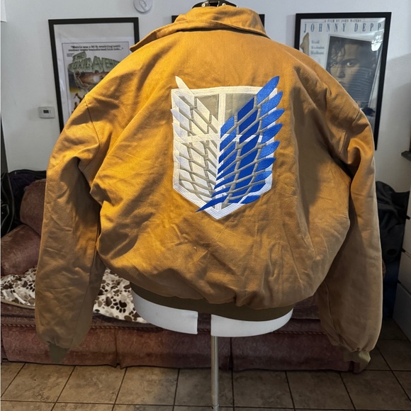 5x Attack on Titan Tan Jacket with Quilted Interior - Picture 3 of 8